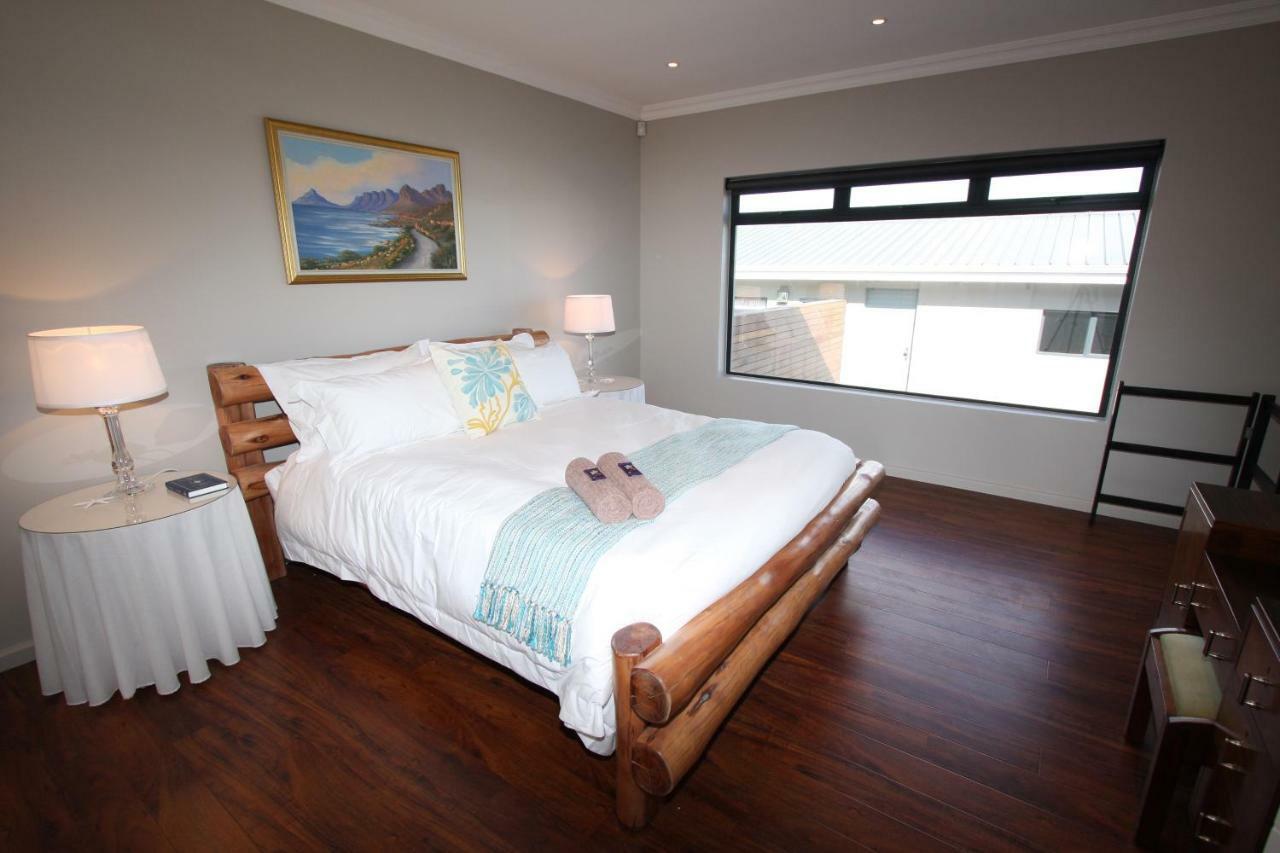 See@Sea Langebaan Bagian luar foto
